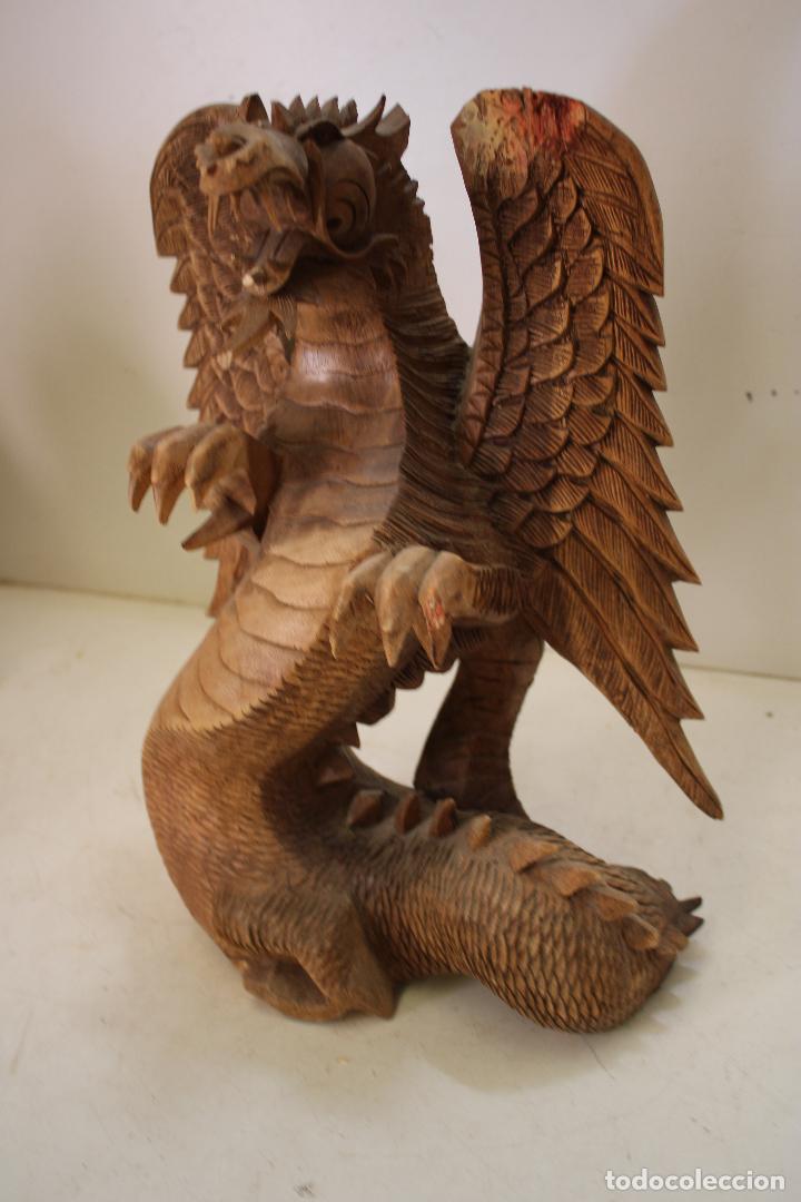 Arte: talla dragon alado de madera - Foto 6