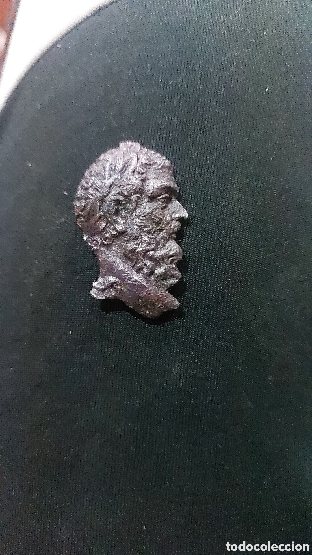 Arte: Busto perfil griego de bronce - Foto 2