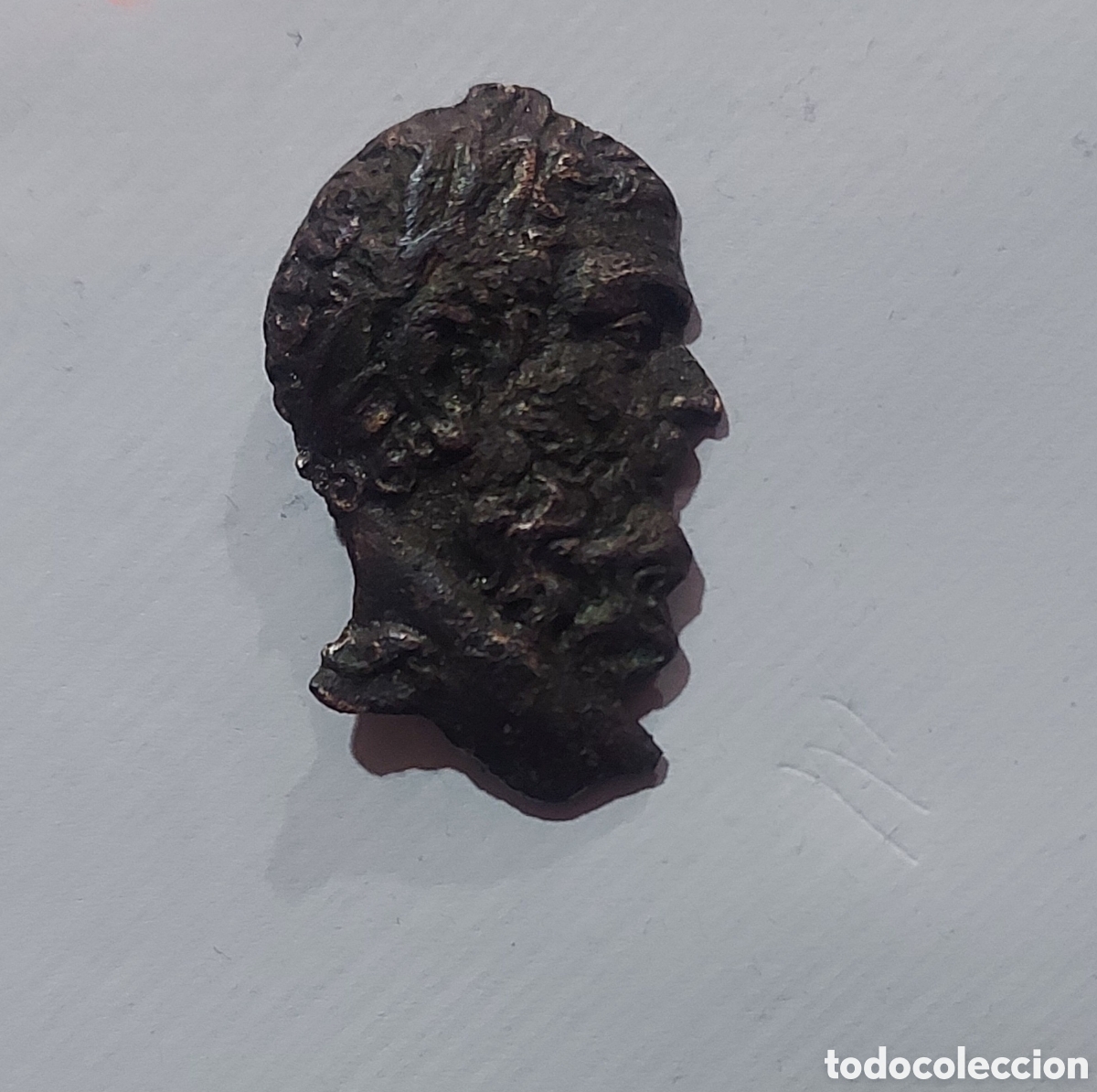 Arte: Busto perfil griego de bronce - Foto 1