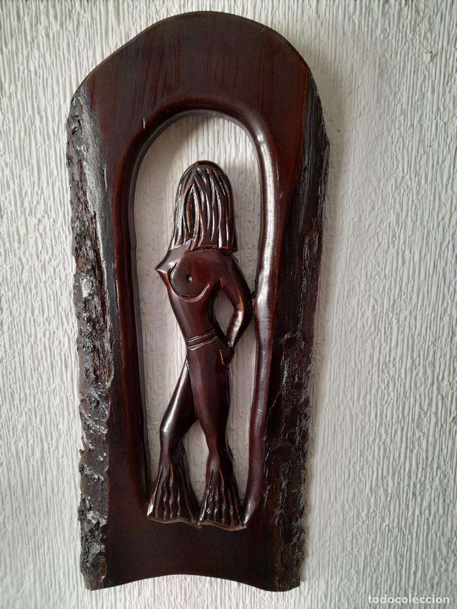 Arte: Mujer talla en madera - Foto 1