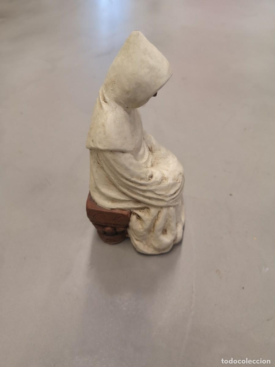 Arte: Monje, en terracota. - Foto 4