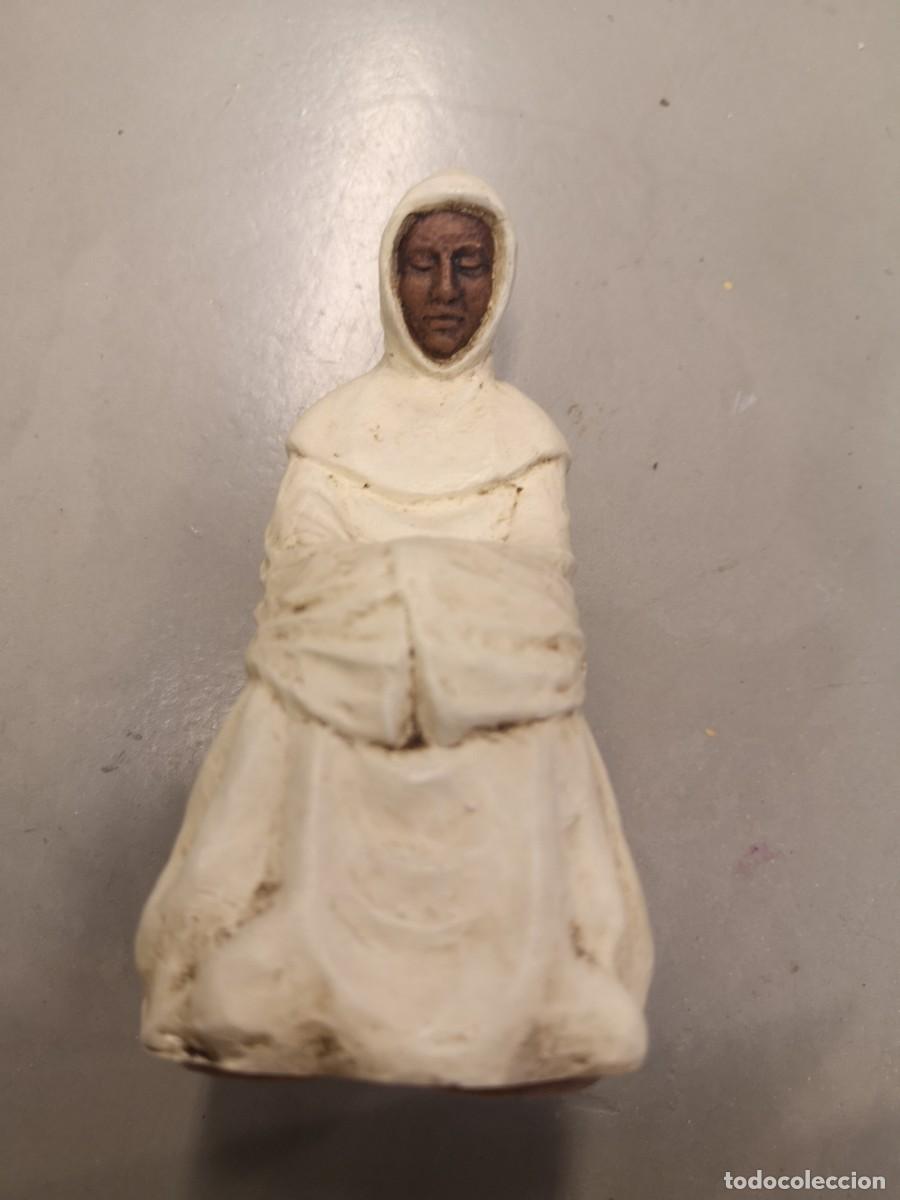 Arte: Monje, en terracota. - Foto 5