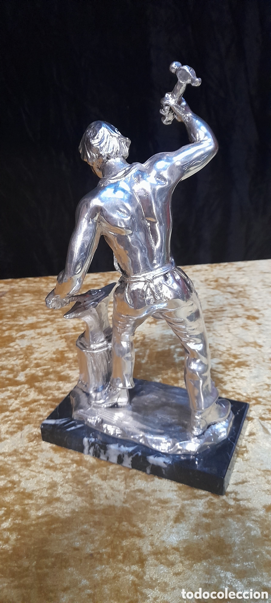 Arte: Figura de herrero con base de m&aacute;rmol. - Foto 3