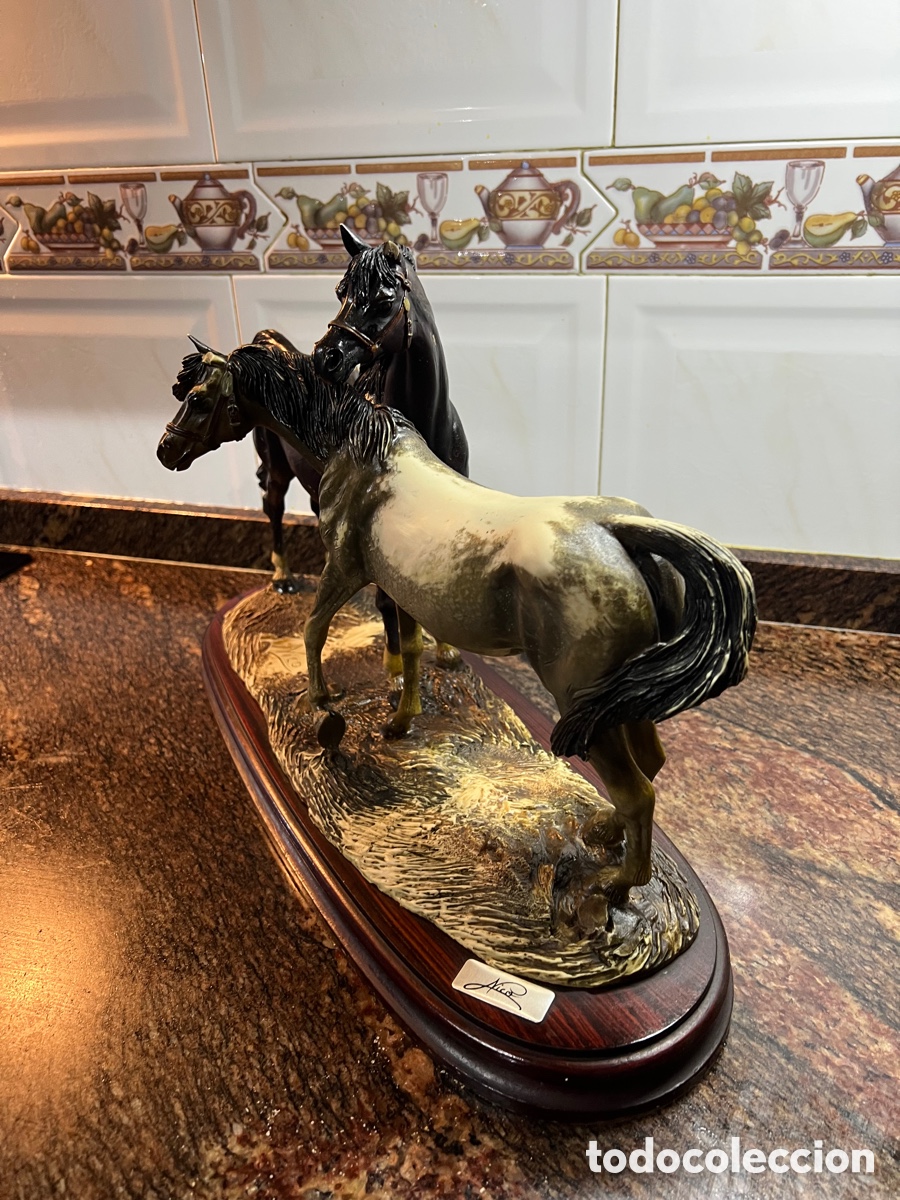 Arte: Figura nico dos caballos - Foto 3