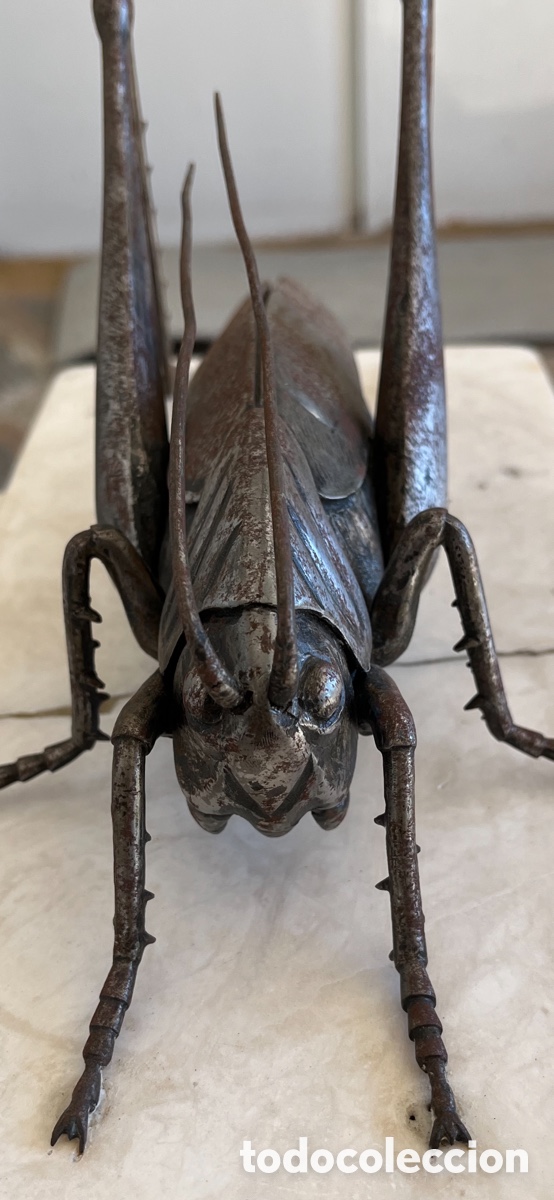 Arte: Saltamontes de bronce - Foto 4