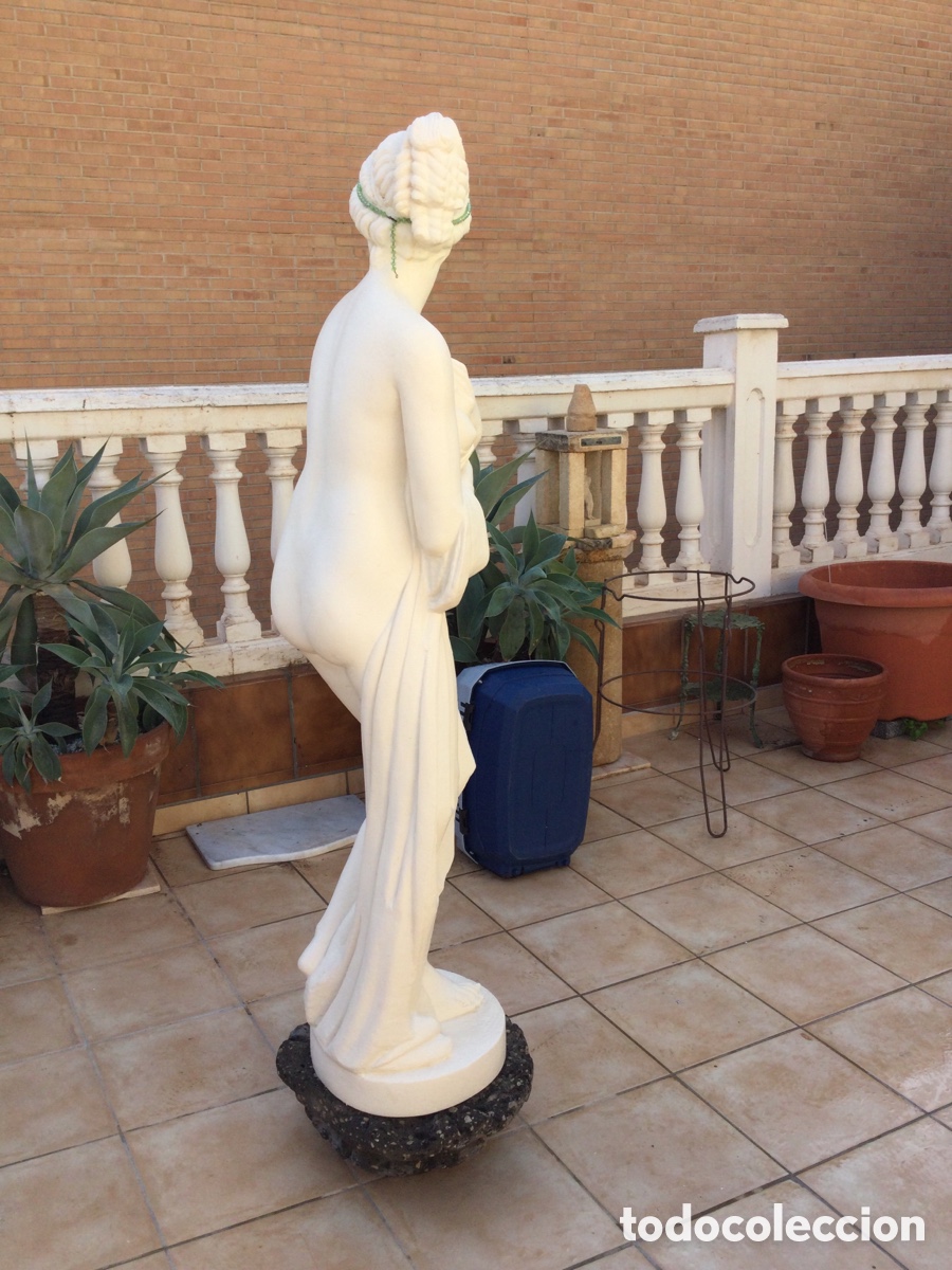 Arte: Diosa de resina con base en piedra - Foto 7