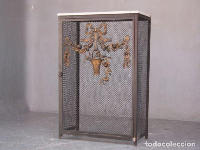 Arte: Cache radiateur 1900 d&eacute;cor bronze dor&eacute; - Foto 2