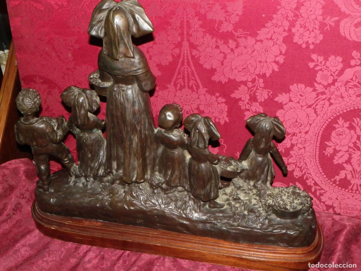 Arte: Bronce Ni&ntilde;os en la vendimia - Foto 14