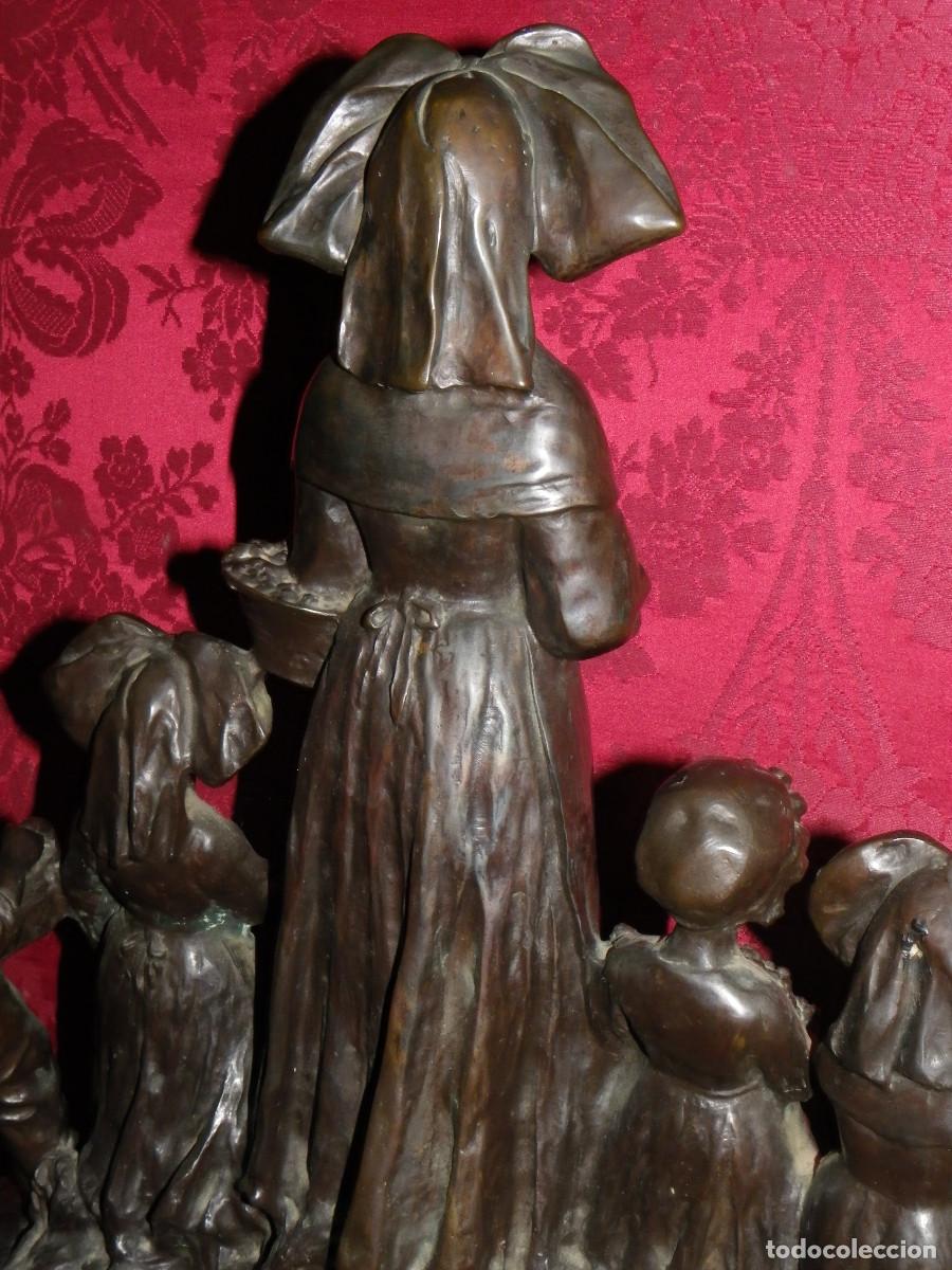 Arte: Bronce Ni&ntilde;os en la vendimia - Foto 16