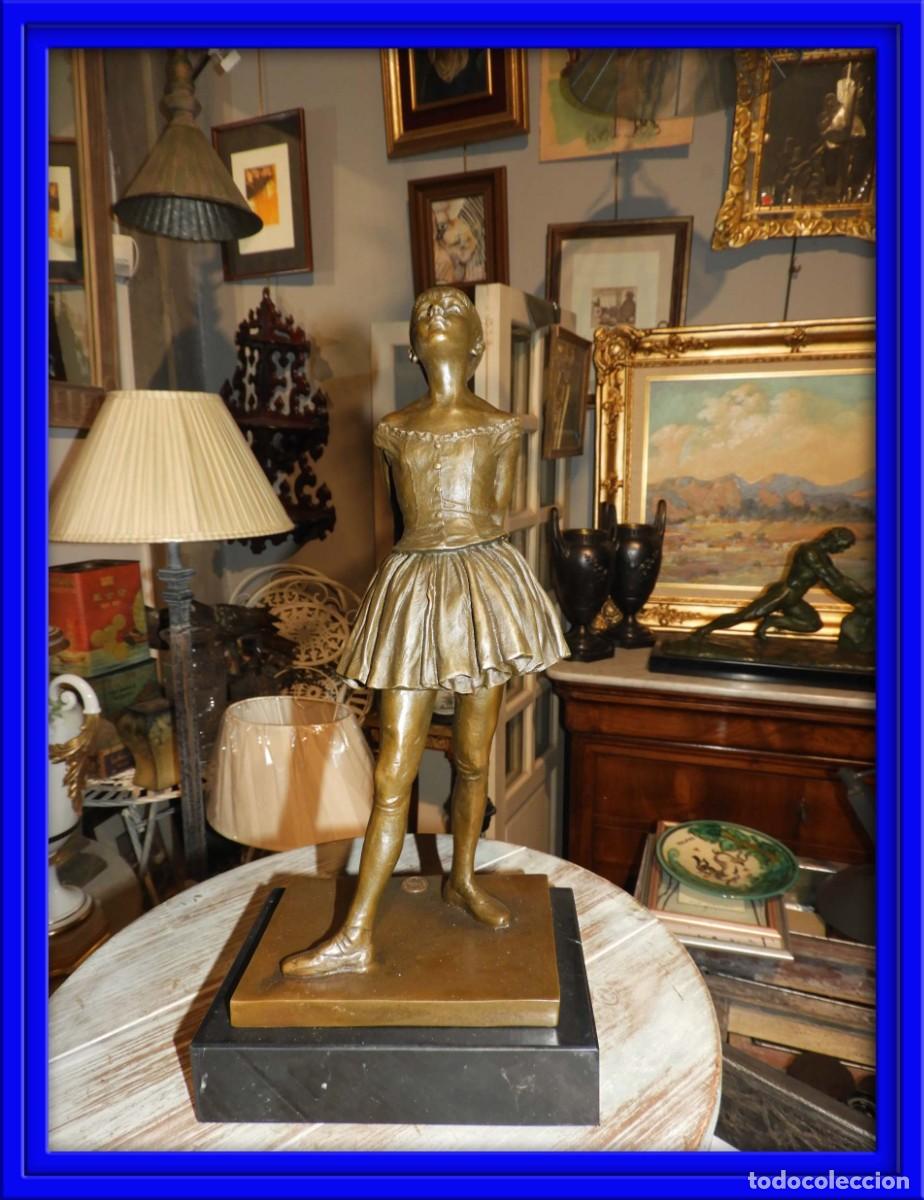 Arte: ESCULTURA DE BRONCE SOBRE BASE DE MARMOL BAILARINA DE DEGAS
