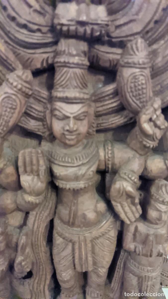 Arte: PANEL DE MADERA TALLADA QUE REPRESENTA A VISHNU CON SRI DEVI Y BHU DEVI, INDIA - Foto 5