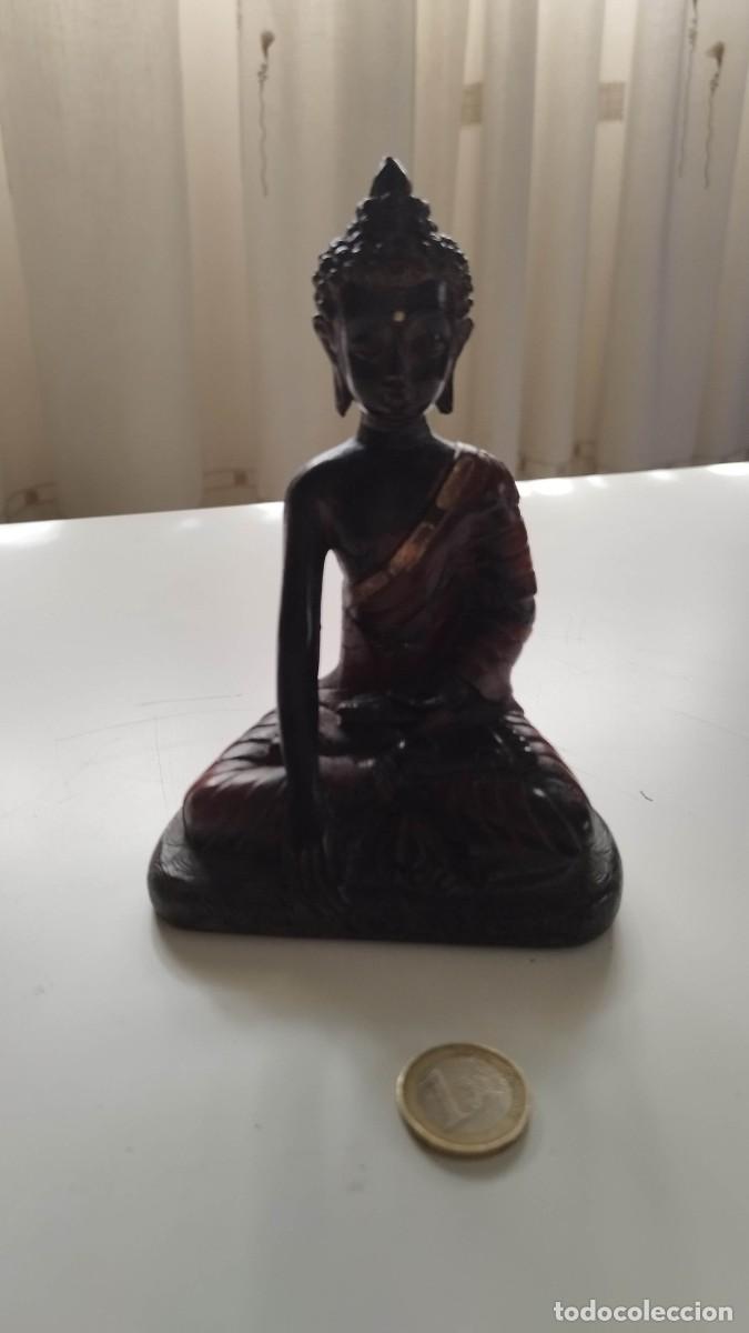 Arte: Buda sentado de madera noble - Foto 1