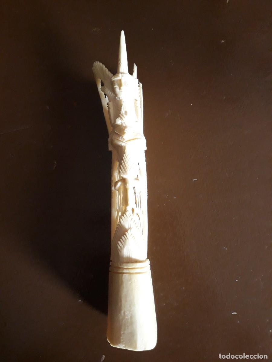 Arte: FIGURA DE HUESO - Foto 1
