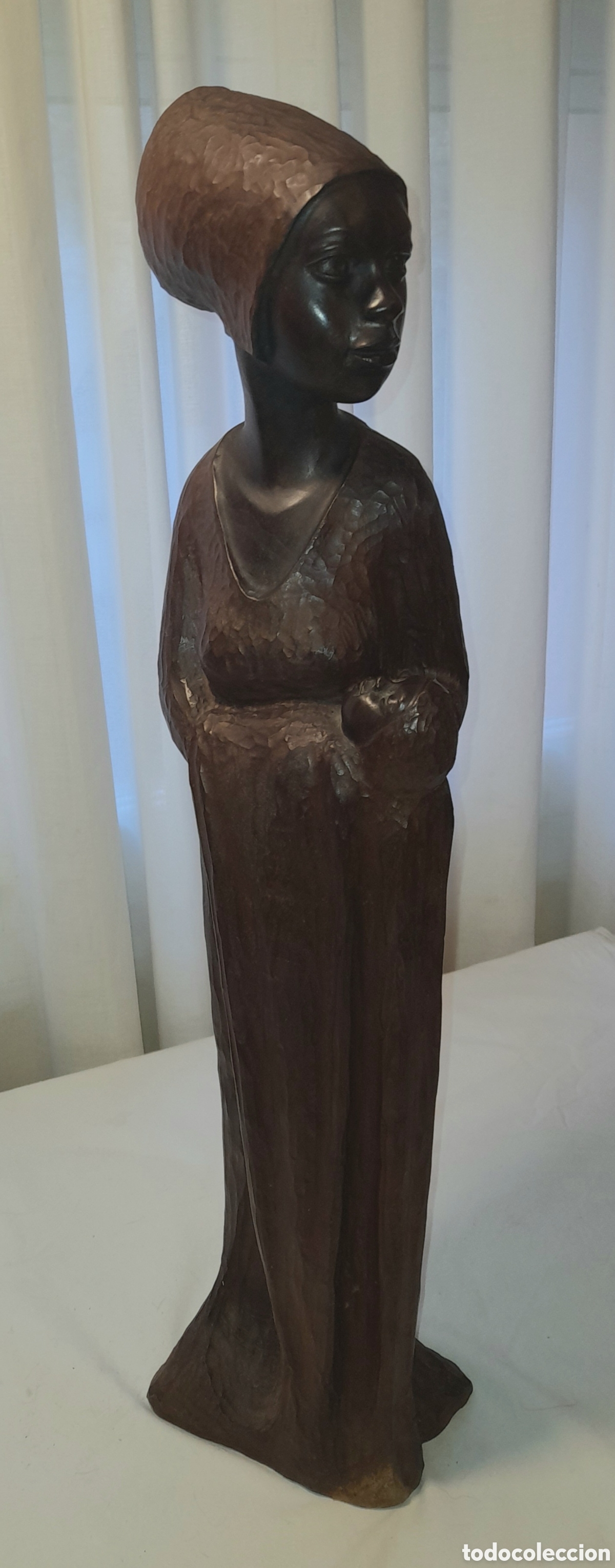 Arte: Figura de mujer cubana - Foto 1