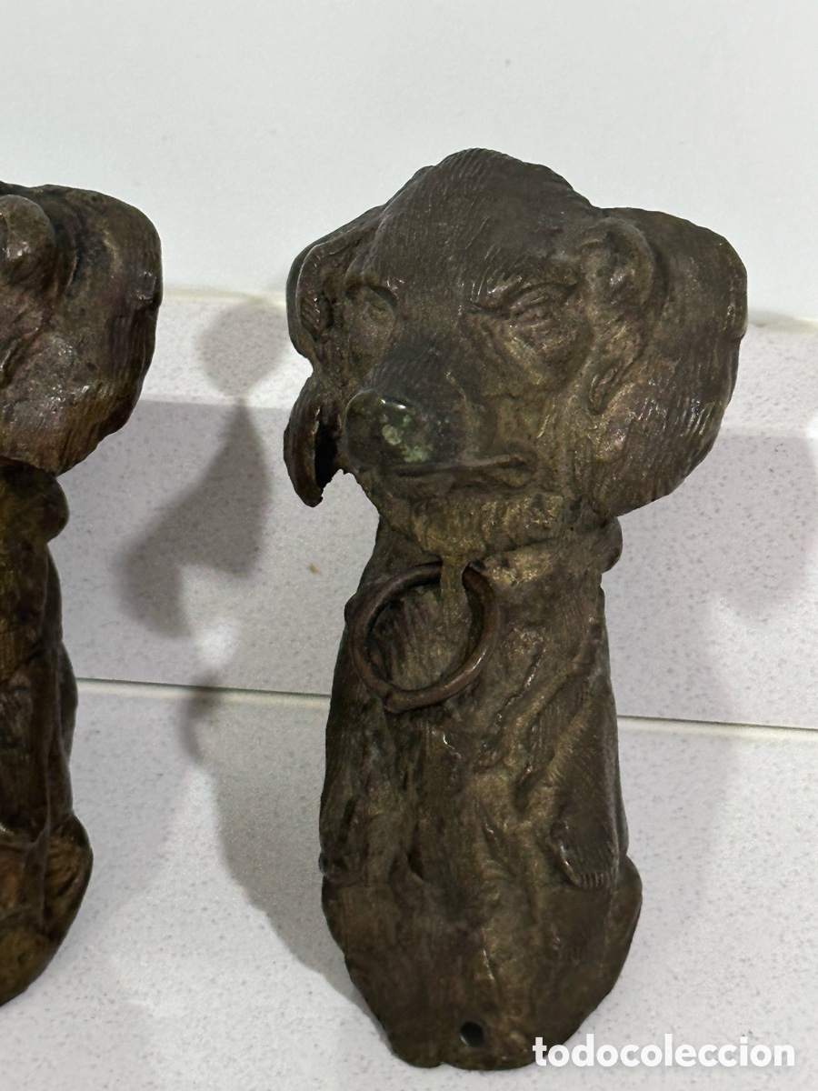 Arte: TRES CABEZAS DE PERRO EN BRONCE - Foto 3