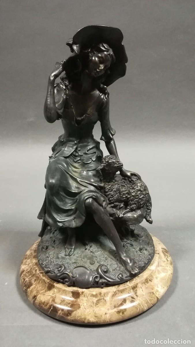 Arte: FIGURA MUJER SOBRE BASE DE M&Aacute;RMOL - Foto 1
