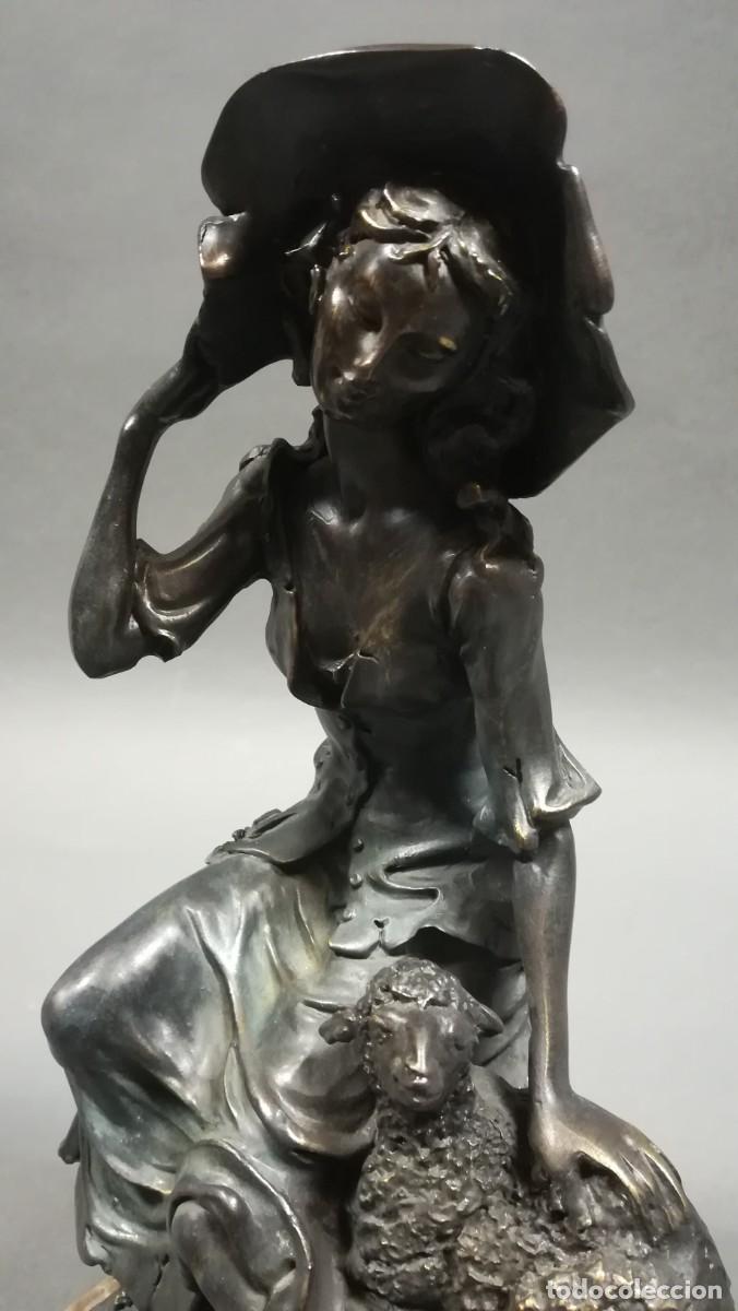Arte: FIGURA MUJER SOBRE BASE DE M&Aacute;RMOL - Foto 2