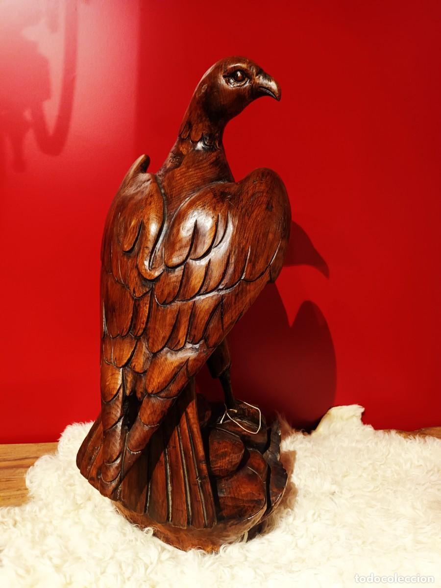 Arte: Talla en madera &Aacute;guila real - Foto 2