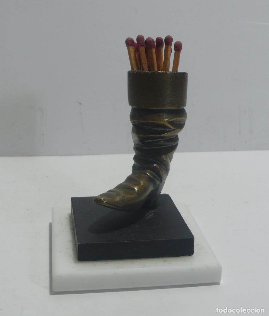 Arte: peque&ntilde;a bota bronce - Foto 2