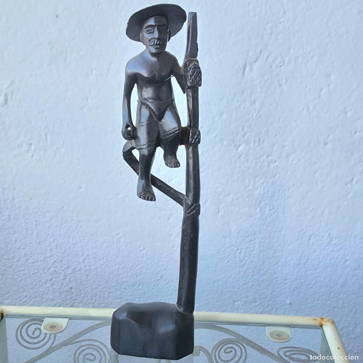 Arte: Figura de madera - Foto 2
