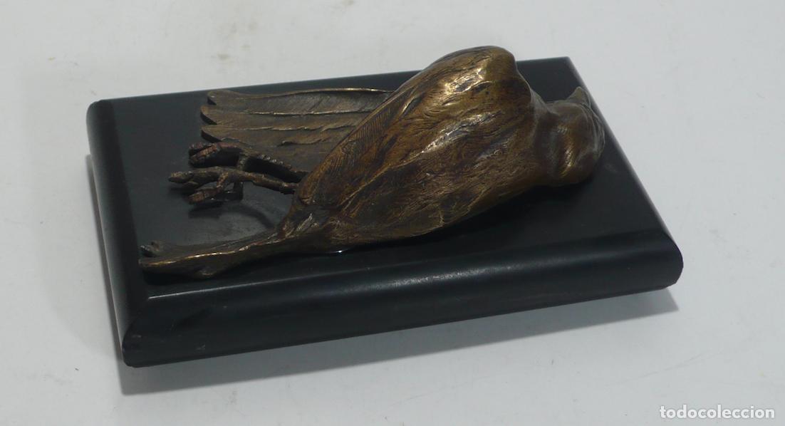 Arte: PAJARO EN BRONCE CON PEANA DE MARMOL - Foto 4