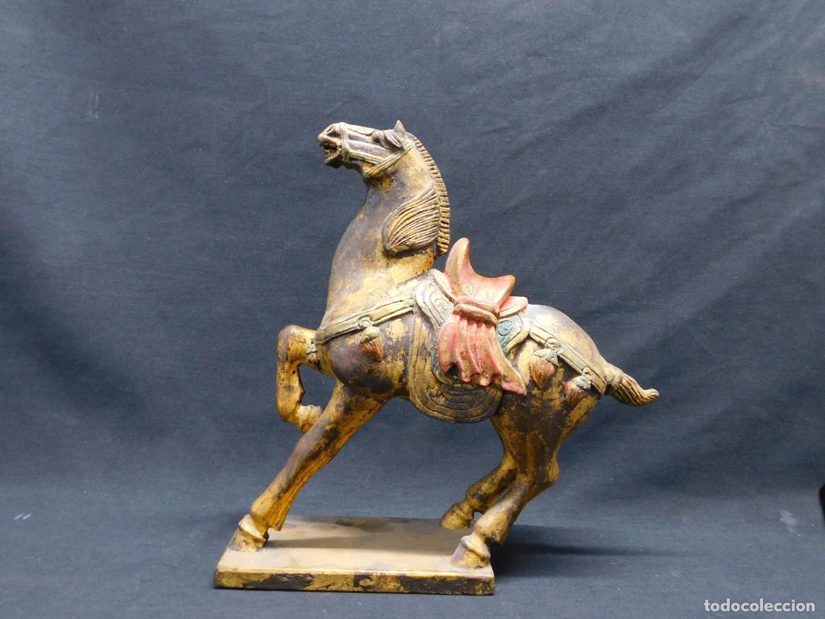 Arte: CABALLO TALLA DE MADERA - Foto 3