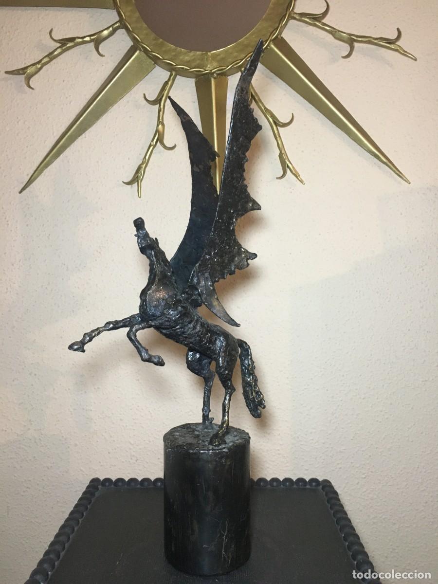 Arte: Caballo Pegasus Manuel Lopez - Foto 2