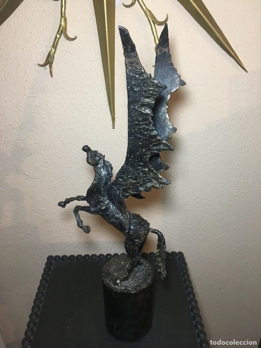 Arte: Caballo Pegasus Manuel Lopez - Foto 3