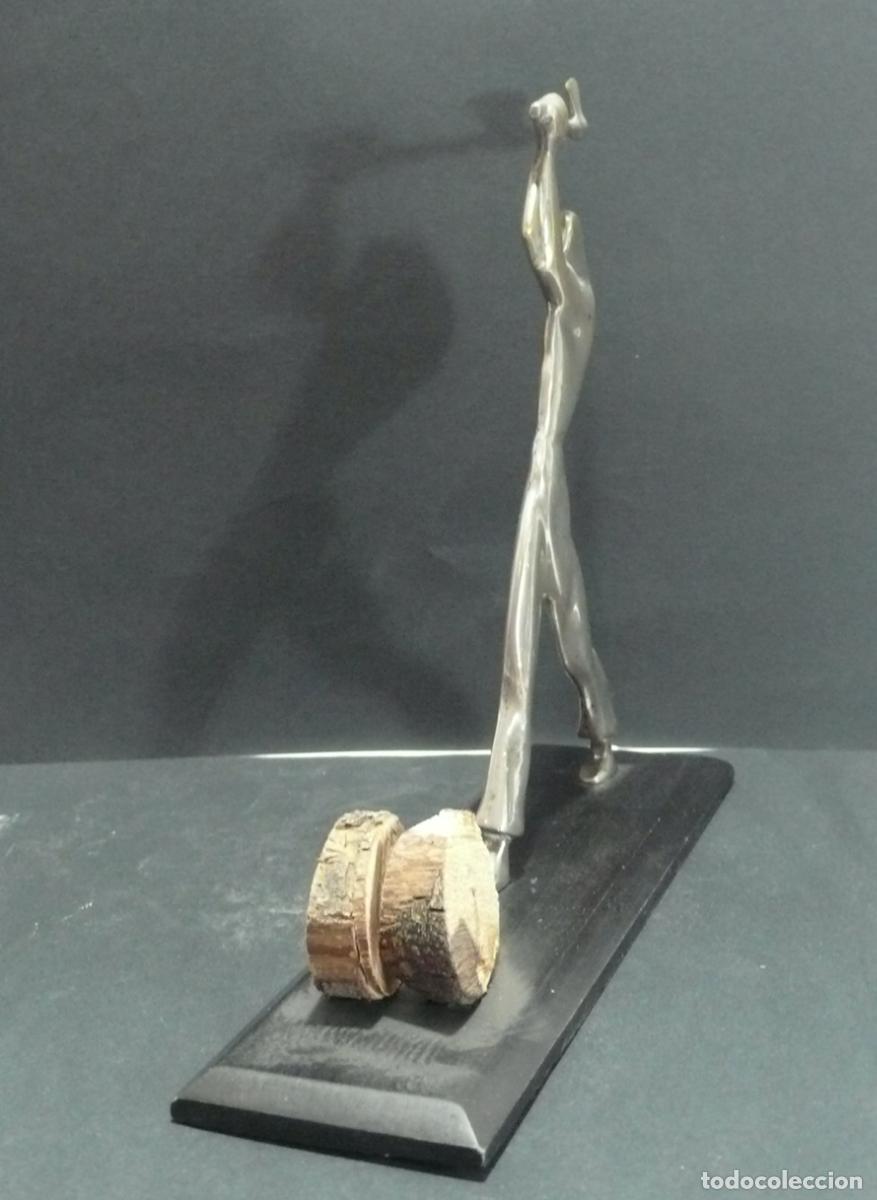 Arte: FIGURA DE LE&Ntilde;ADOR EN BRONCE - Foto 3
