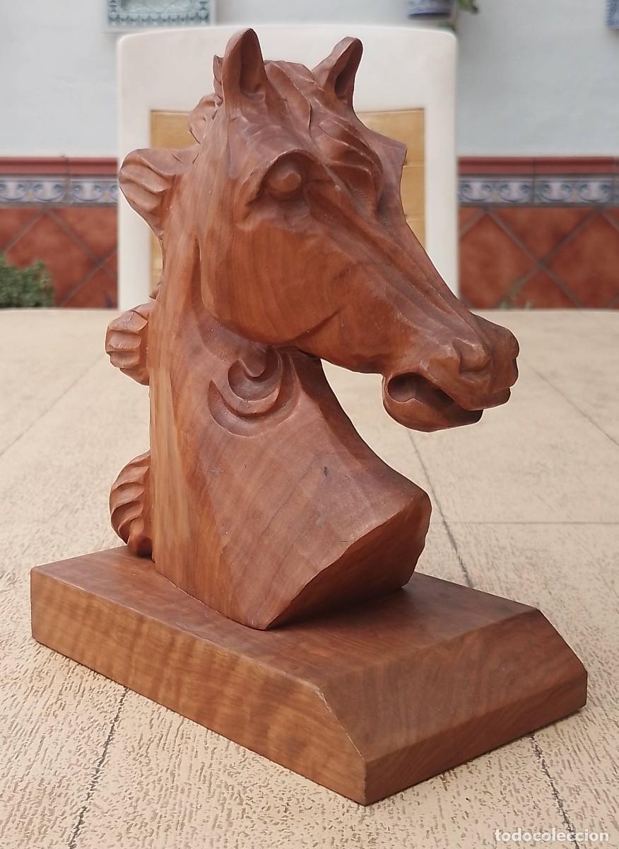 Arte: Talla en Madera de Cabeza de Caballo - Foto 1