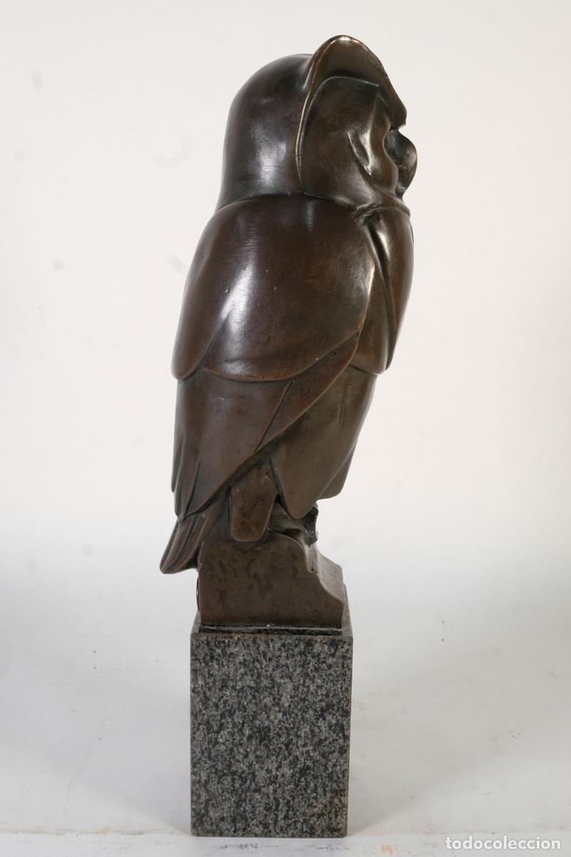 Arte: Escultura de b&uacute;ho en bronce - Foto 4