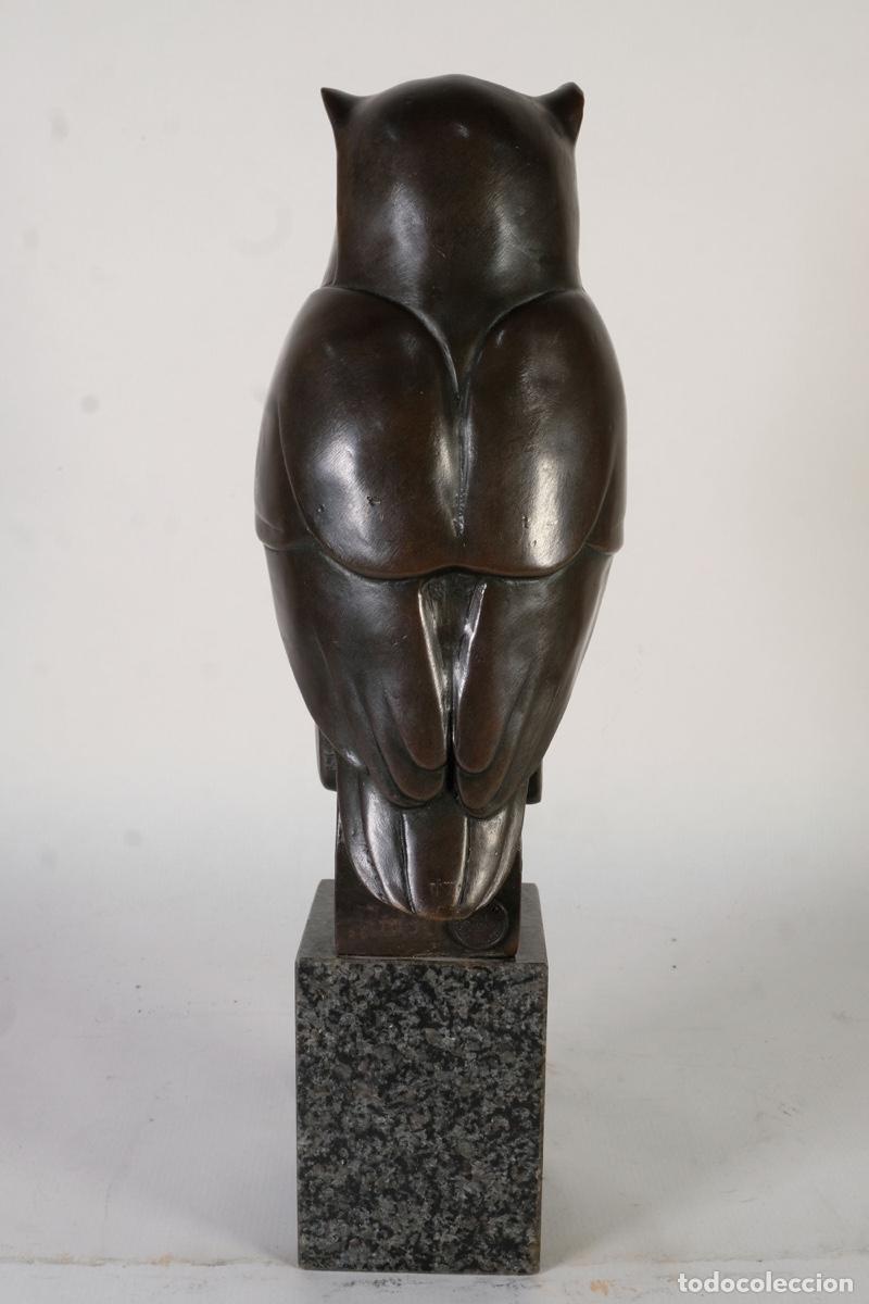 Arte: Escultura de b&uacute;ho en bronce - Foto 8