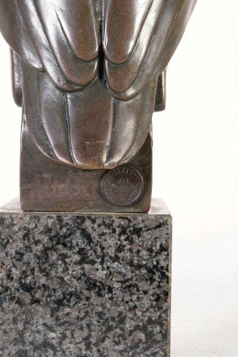 Arte: Escultura de b&uacute;ho en bronce - Foto 10