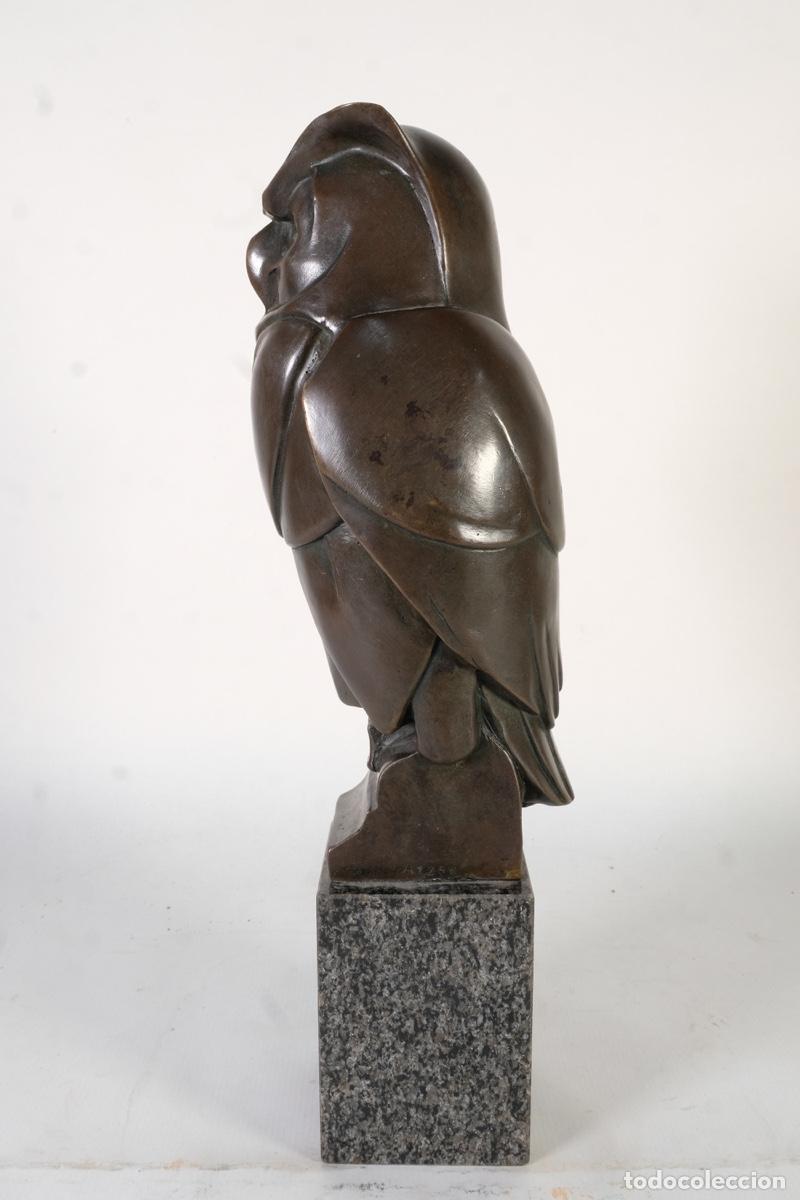 Arte: Escultura de b&uacute;ho en bronce - Foto 11