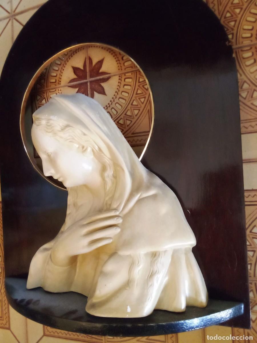 Arte: Ave Mar&iacute;a en cer&aacute;mica y madera - Foto 1