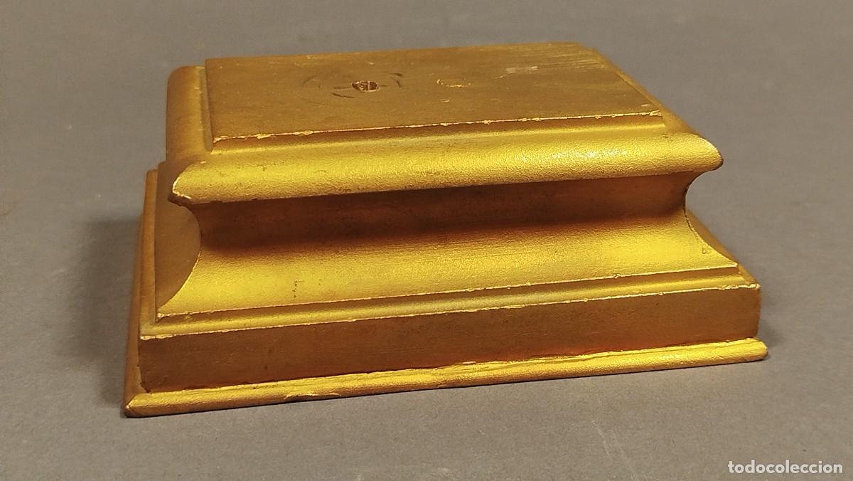 Arte: BASE RECTANGULAR DE BRONCE DORADO - Foto 1