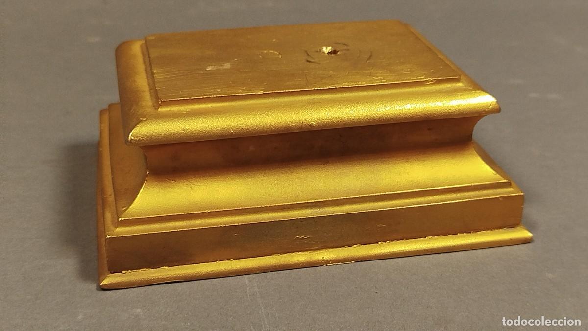 Arte: BASE RECTANGULAR DE BRONCE DORADO - Foto 4
