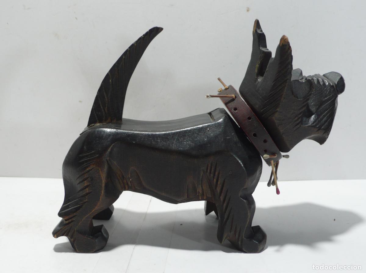 Arte: PERRO TALLADO EN MADERA - Foto 1
