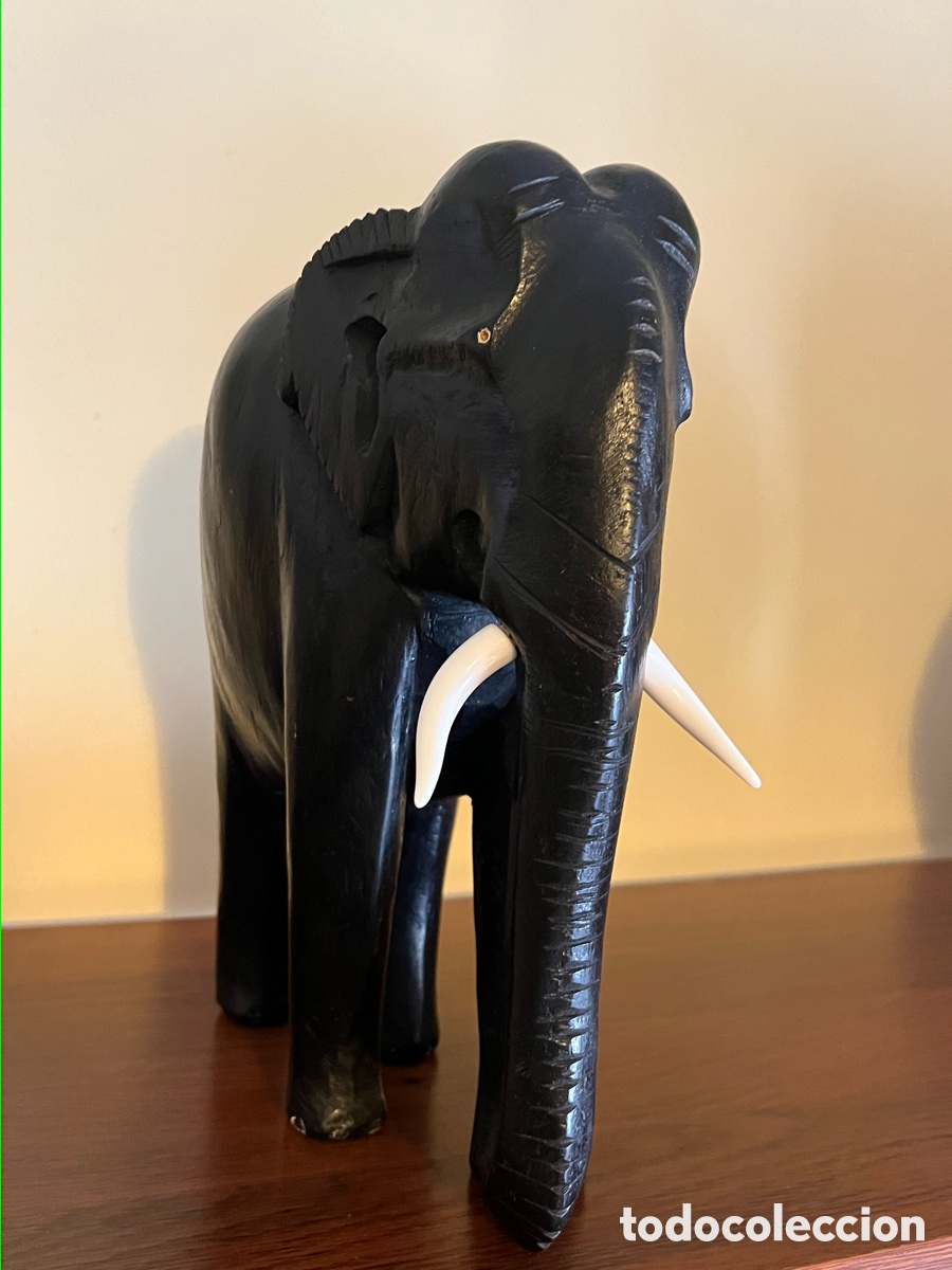 Arte: Elefante de madera de &eacute;bano - Foto 1