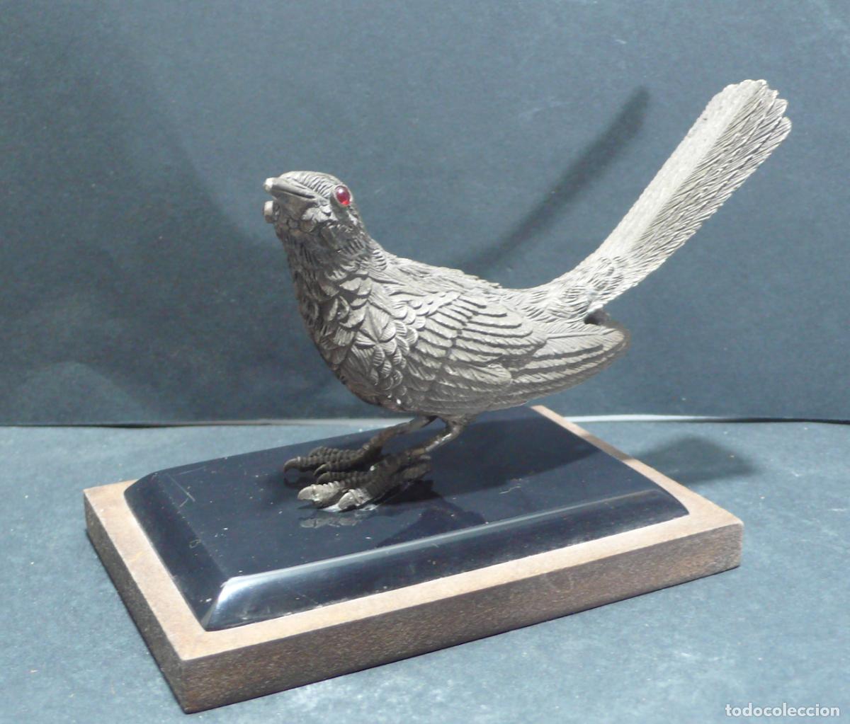 Arte: PEQUE&Ntilde;A PAJARO DE BRONCE - Foto 1