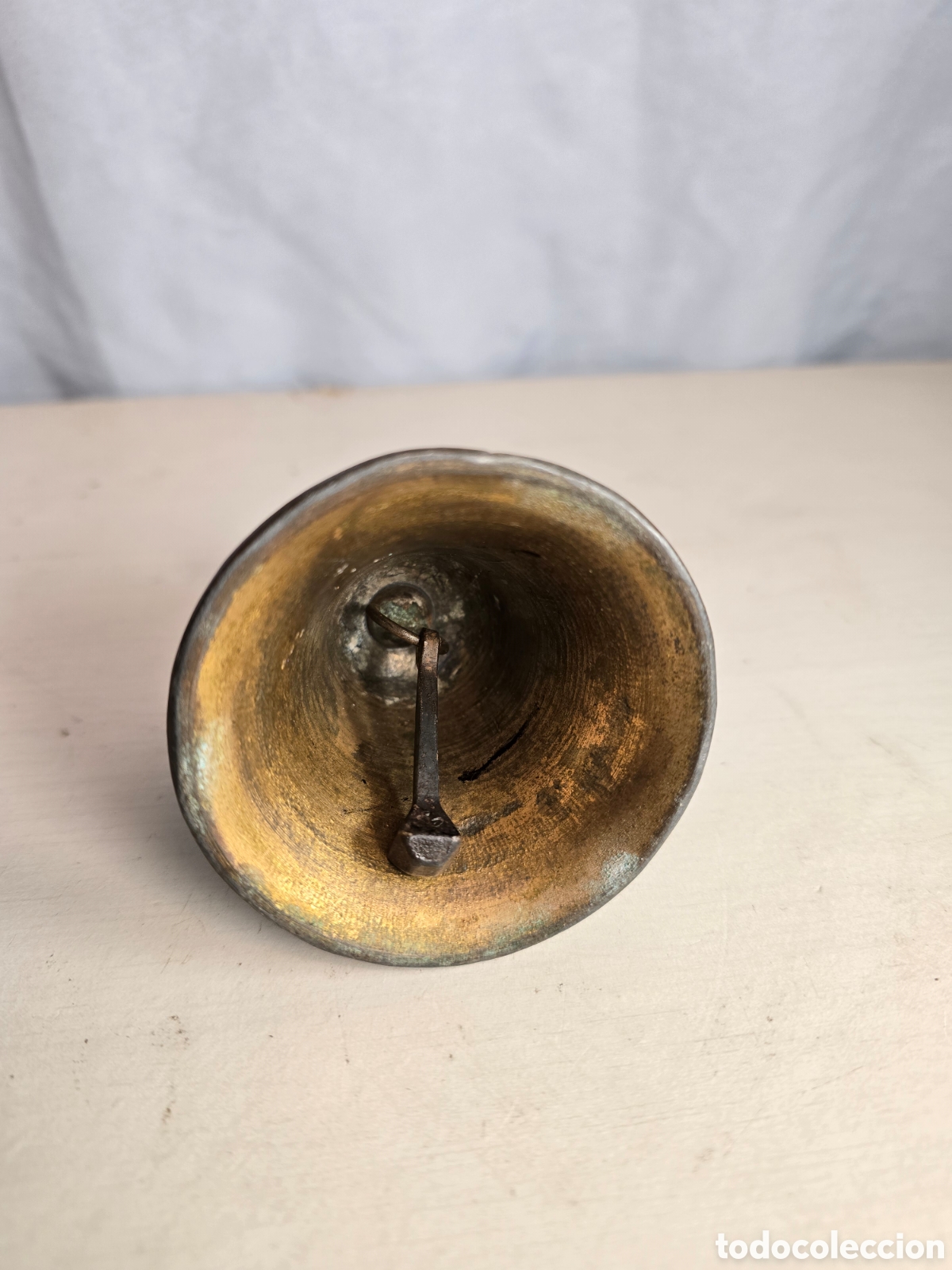Arte: Antigua campana de bronce - Foto 3