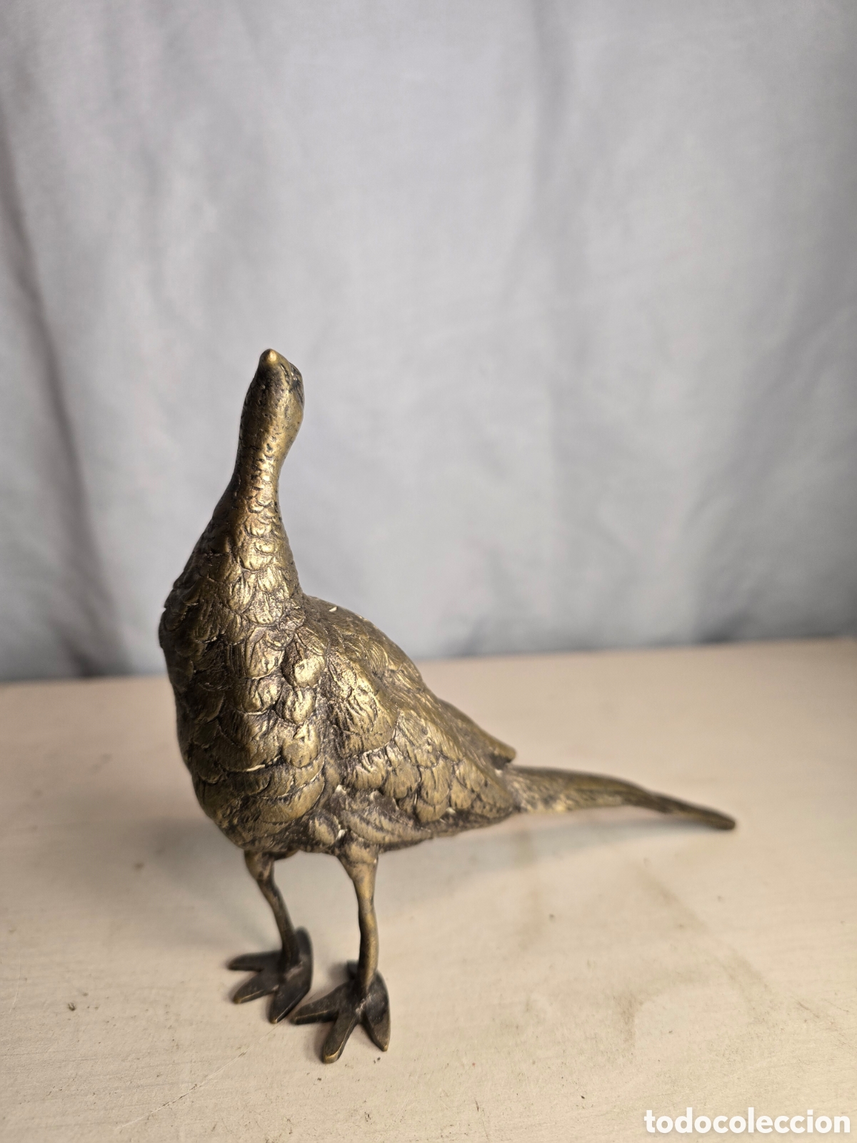 Arte: Figura ave de bronce - Foto 1