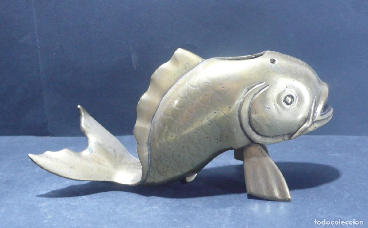 Arte: PEQUE&Ntilde;O PEZ EN BRONCE - Foto 1