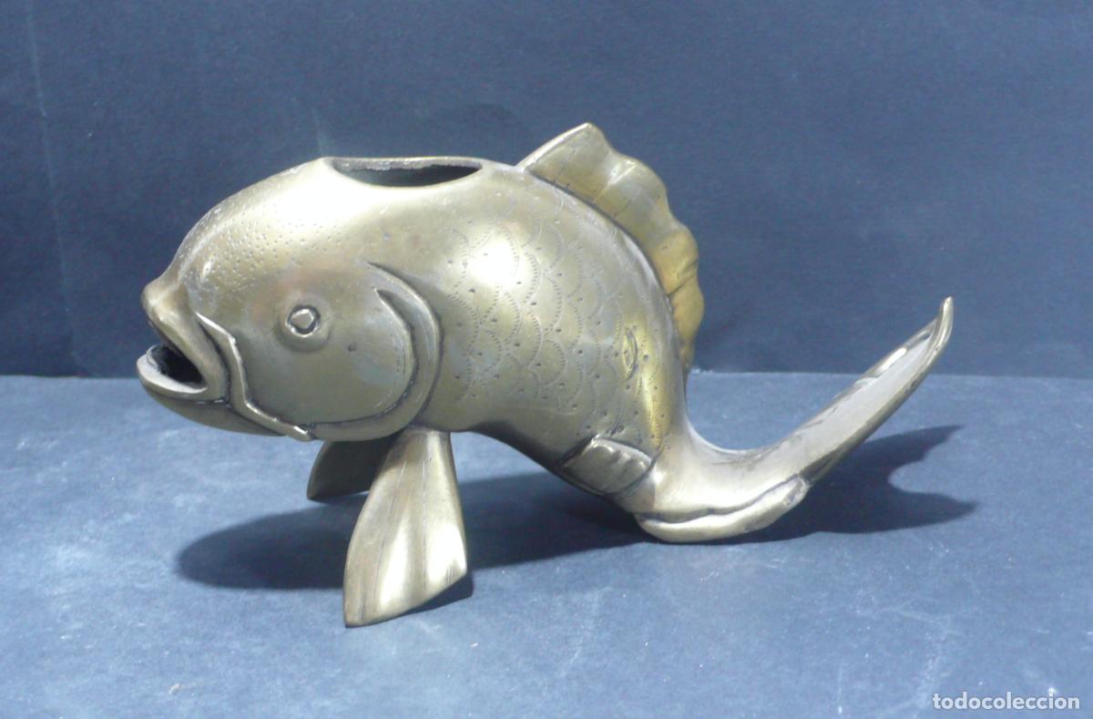 Arte: PEQUE&Ntilde;O PEZ EN BRONCE - Foto 2