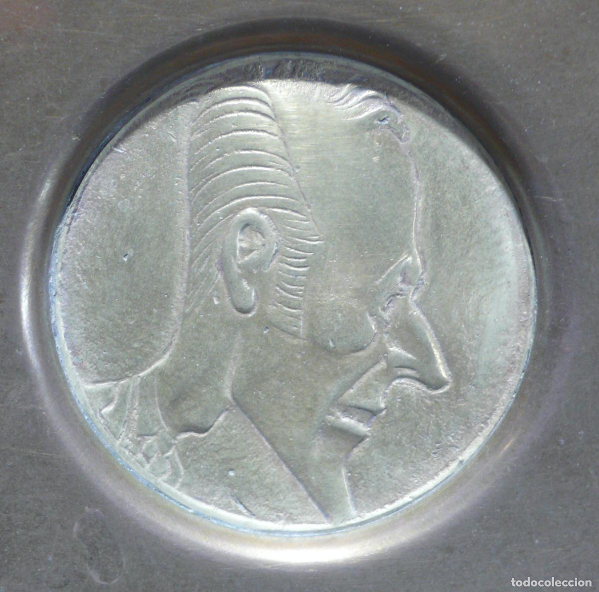 Arte: PLATO EN BRONCE PARA COLGAR - Foto 2