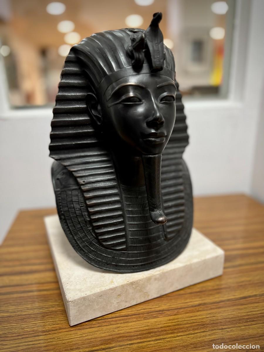 Arte: Escultura de bronce de Tutankham&oacute;n. - Foto 14