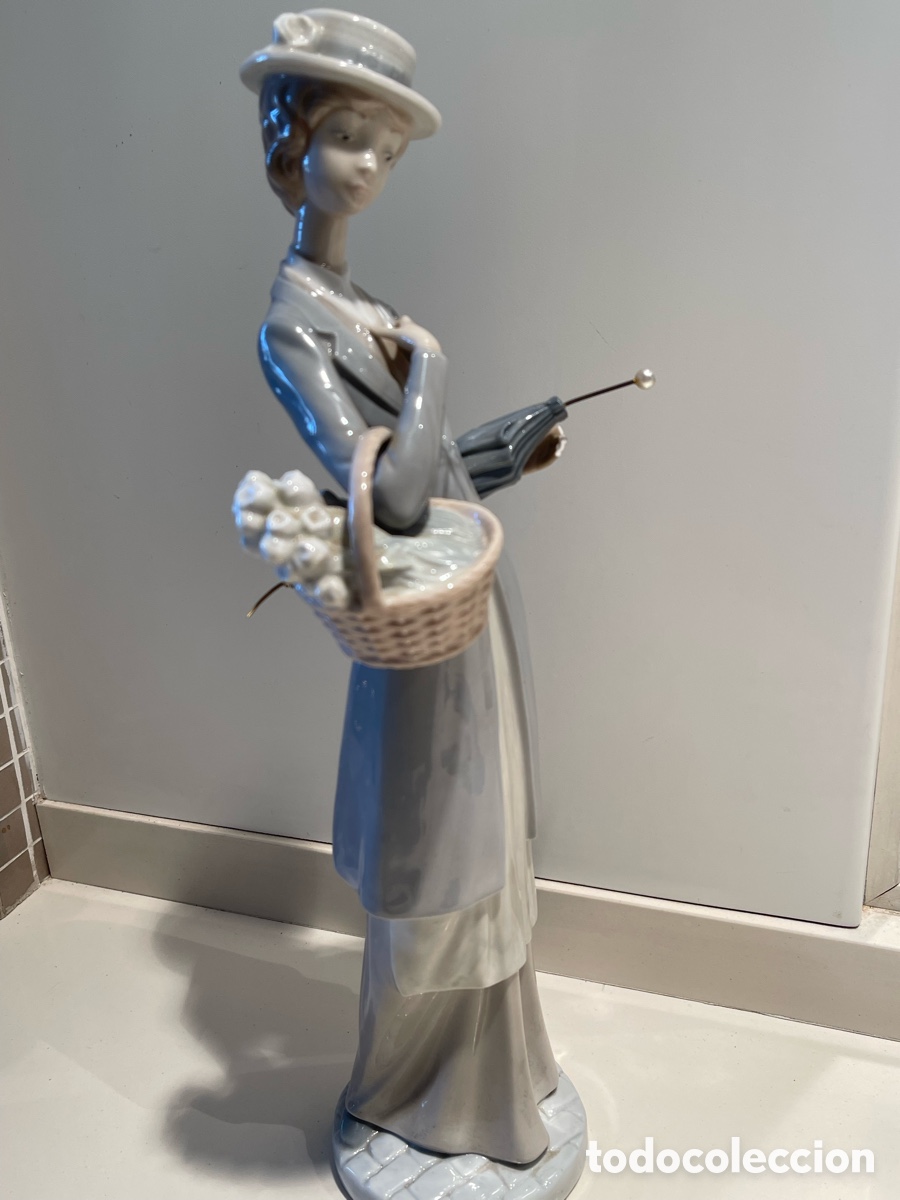 Arte: Dama con paraguas Lladro - Foto 7