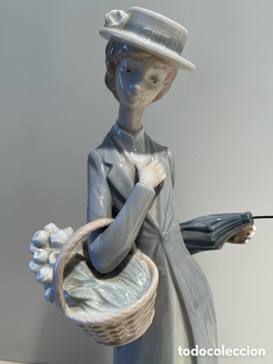 Arte: Dama con paraguas Lladro - Foto 8