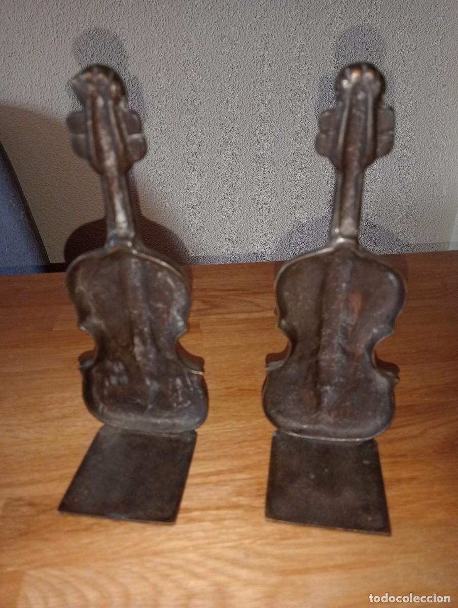 Arte: Sujeta libros forma violin - Foto 2