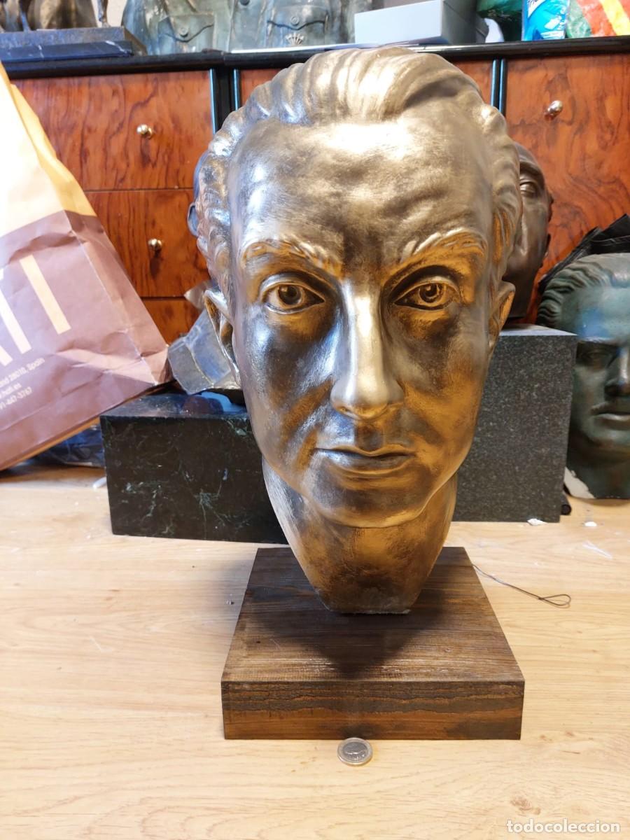 Arte: Busto Jos&eacute; Antonio primo de rivera - Foto 1